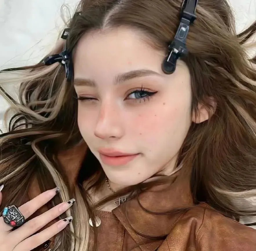 没事儿偷着乐